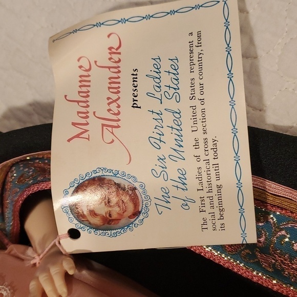 Madame Alexander Martha Randolph #1503 16" Inch Doll with Stand - Picture 6 of 16